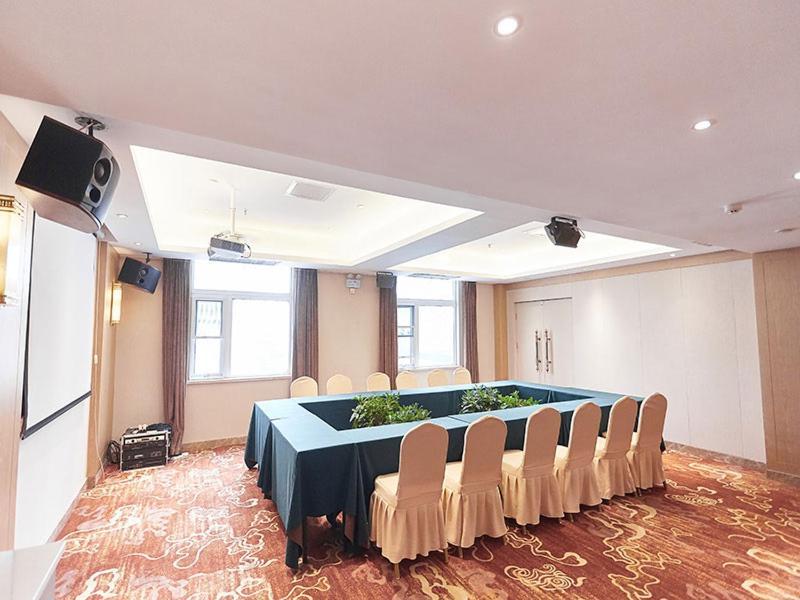Vienna Hotel Nanyang People Road Dış mekan fotoğraf