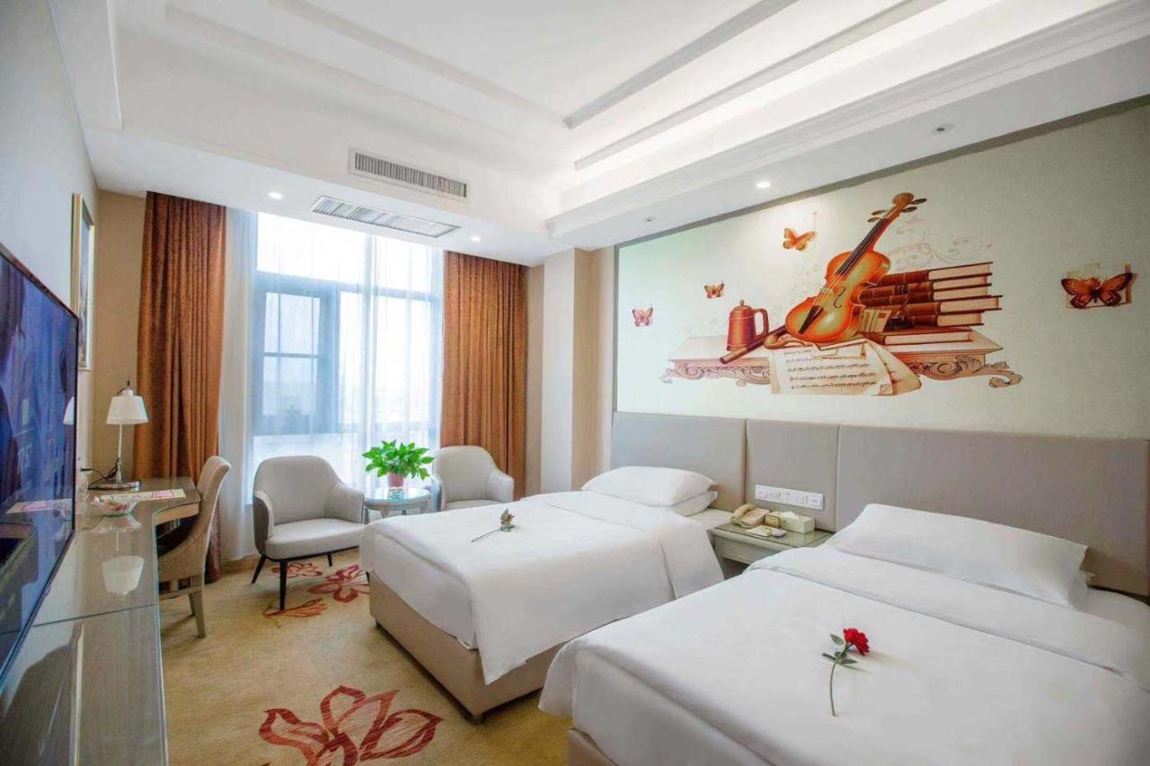 Vienna Hotel Nanyang People Road Dış mekan fotoğraf