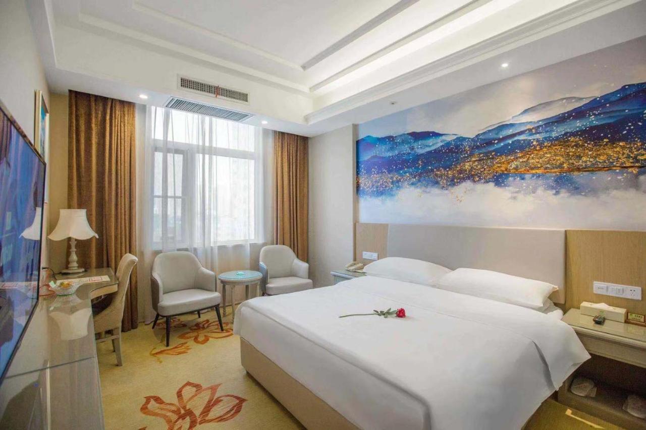 Vienna Hotel Nanyang People Road Dış mekan fotoğraf